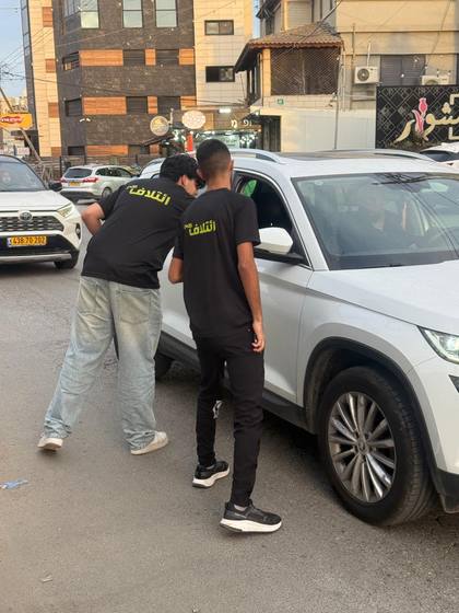 متطوعين بالميدان